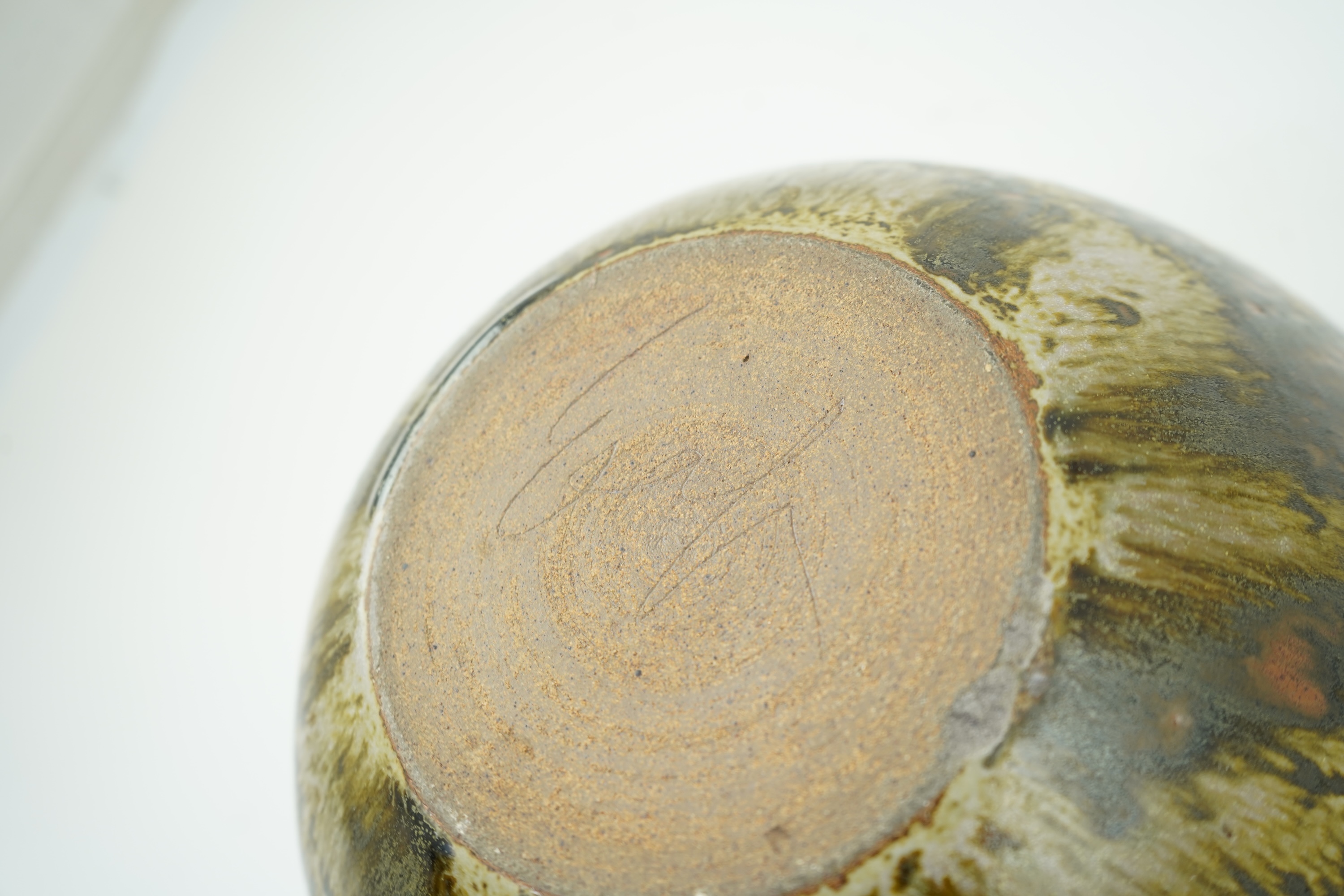 Poh Chap Yeap (Chinese/British, 1927-2007): A large deep dappled stoneware bowl